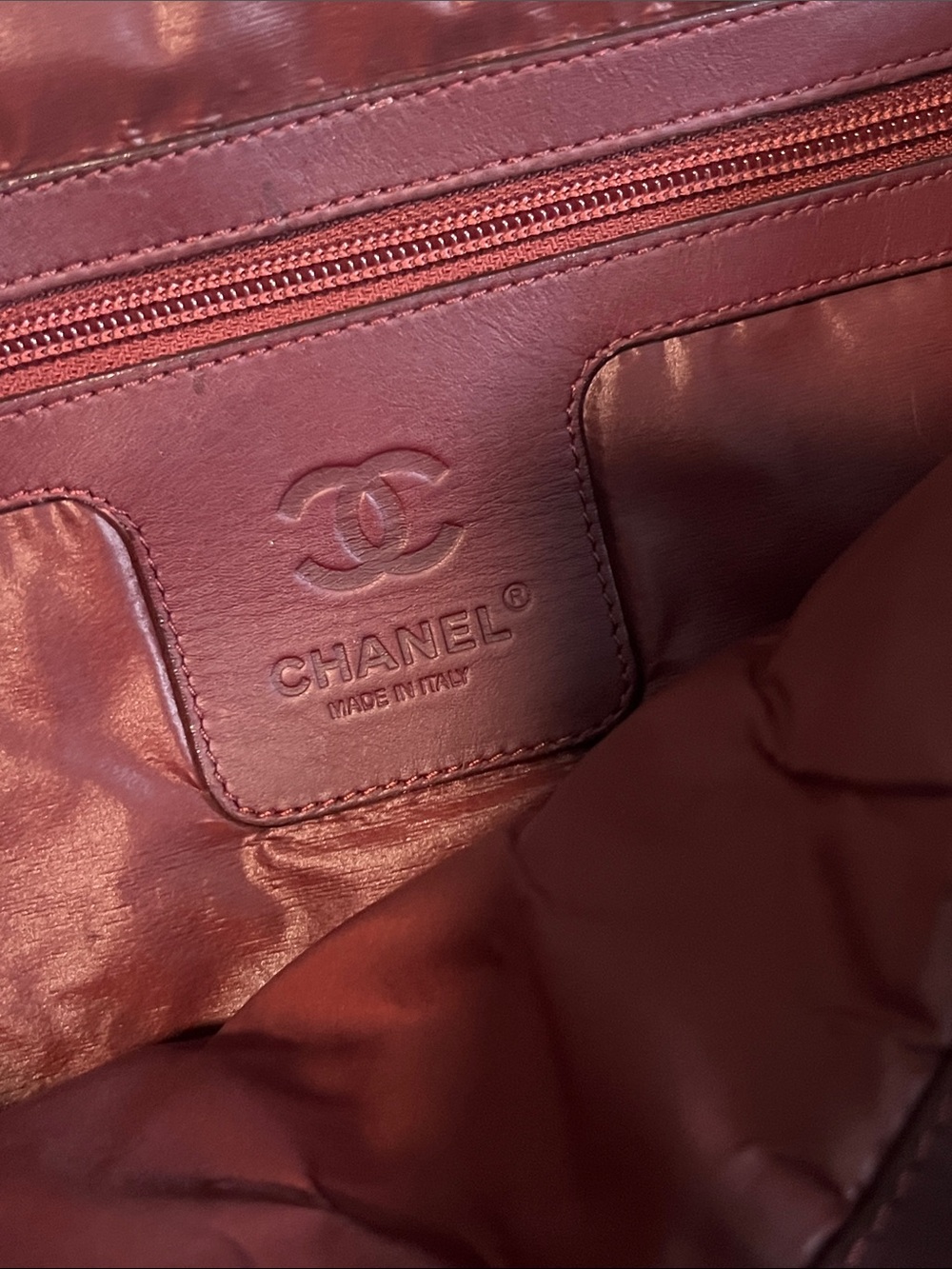 ♥️ CHANEL Coco Cocoon Burgundy Tote - Picture 15 of 17